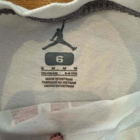 air jordan tank top - Picture 3 of 3